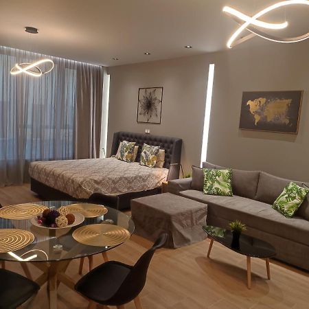 Amazing Apartments @ Monastiraki Subway Station Athen Eksteriør bilde