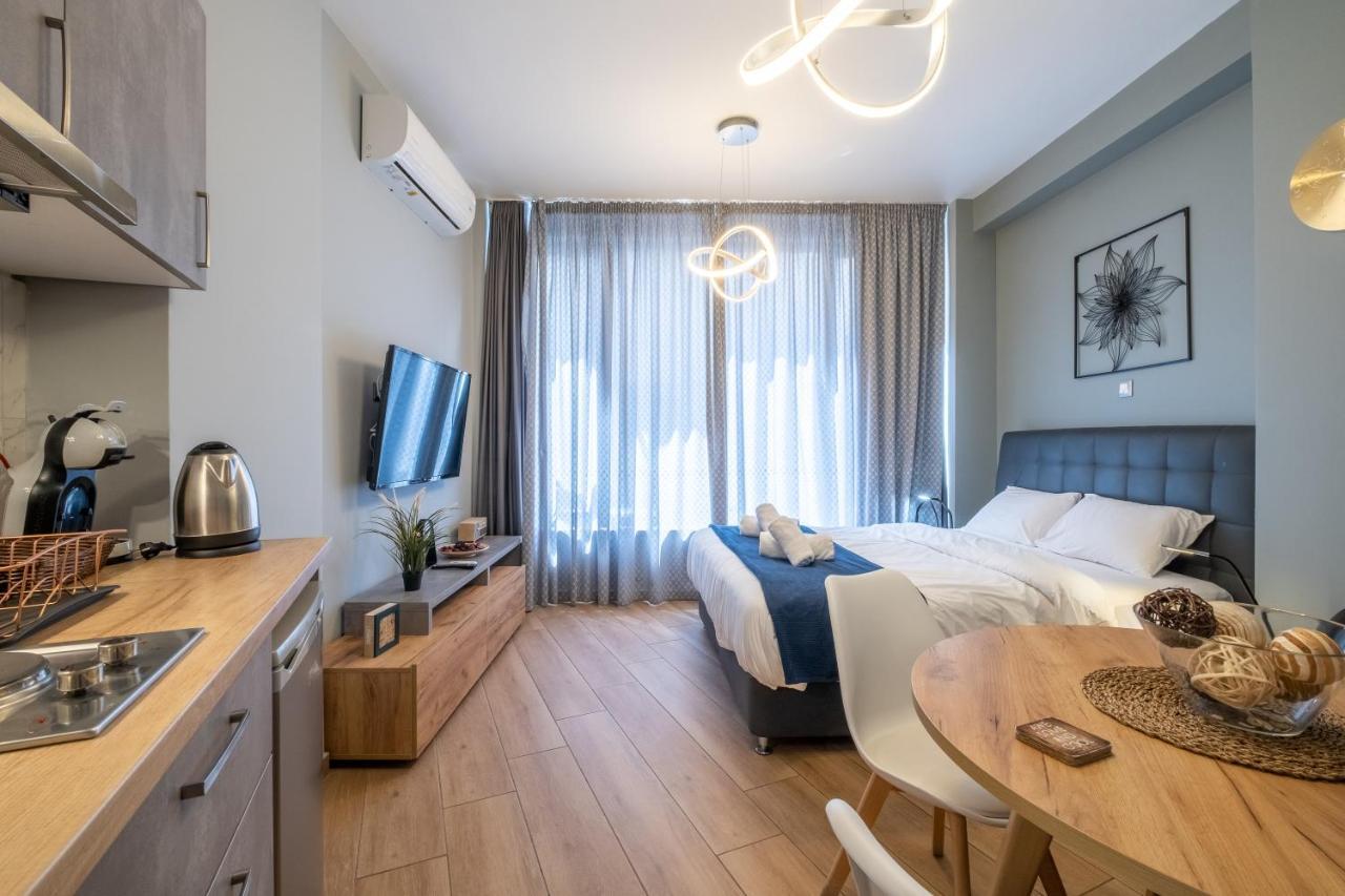 Amazing Apartments @ Monastiraki Subway Station Athen Eksteriør bilde