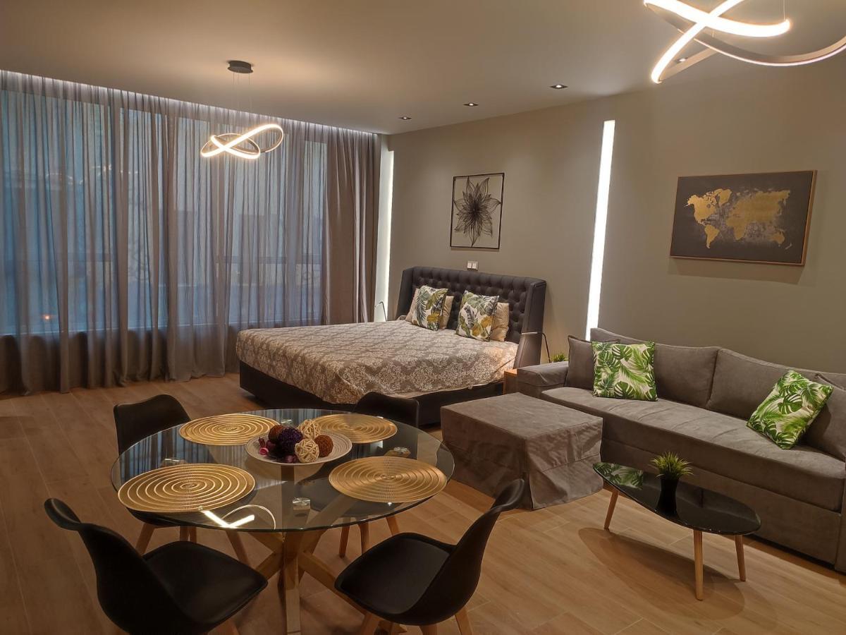 Amazing Apartments @ Monastiraki Subway Station Athen Eksteriør bilde