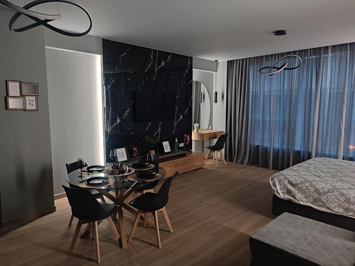Amazing Apartments @ Monastiraki Subway Station Athen Eksteriør bilde